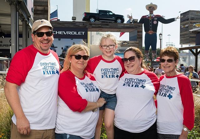 Plan your family reunion at the Fair! Gather all you kinfolks and bring them to the #StateFairofTX! If you have more than 20, save on your ticket here https://bit.ly/2H928PD