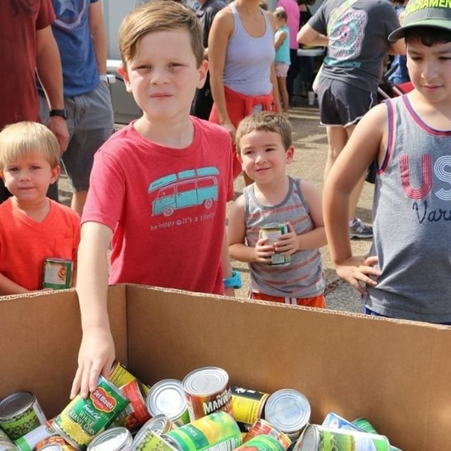 Bring four cans of food to a State Fair of Texas gate as a donation towards the @ntfb on any Wednesday during the Fair and receive a $4 admission ticket. Sponsored by @kroger , this is one of the best discount days at the Fair!  #BigTex 🤠
