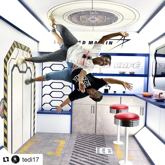 Tons of great photo opps at the Fair, this @lockheedmartin one located in the Hall of State is one of our favorites! How creative can you turn things around?! #BigTex #Repost