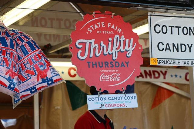 Calling all Fair food lovers~ tomorrow is @CocaCola #ThriftyThursday at the #StateFairofTX. Enjoy discounted favorites like cotton candy & corny dogs or signature menu items such as the walking taco! Find more food items & participating food vendors in your free Fair Guide when you get here!
