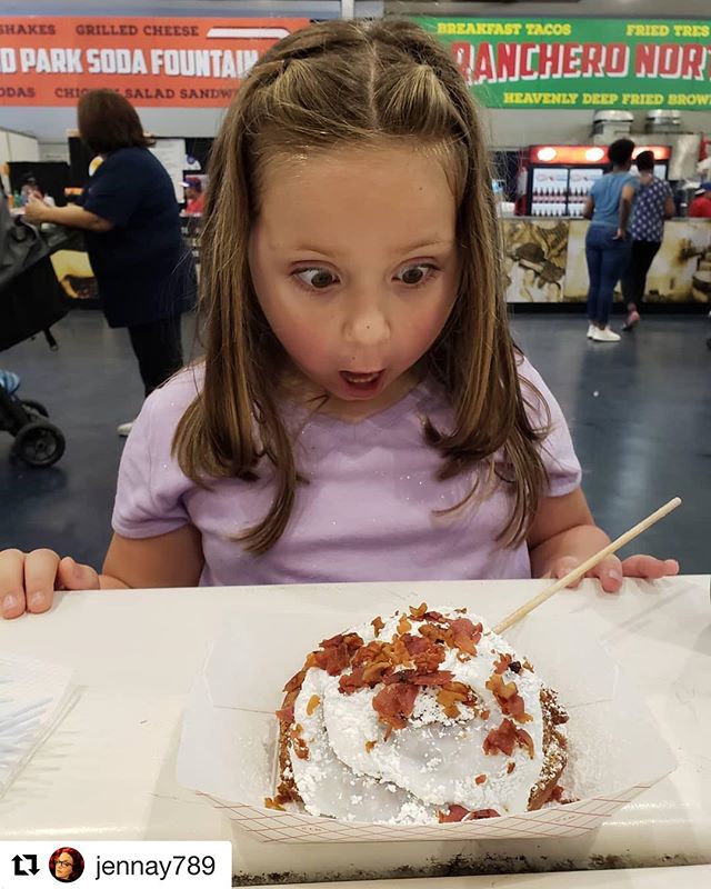 When not even the weather can get in the way of you getting @statefairoftx food! 😍🤠 #Repost @jennay789 ・・・
Deep Fried Bacon Cinnamon Roll! Sophie approved! #statefairoftx #texasstatefair