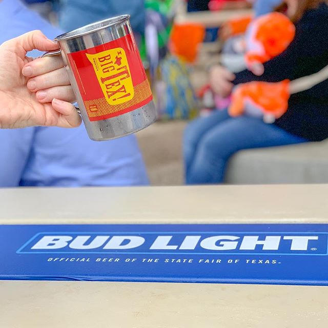 Cheers to #BigTex and @budlight, the official beer of the State Fair of Texas!