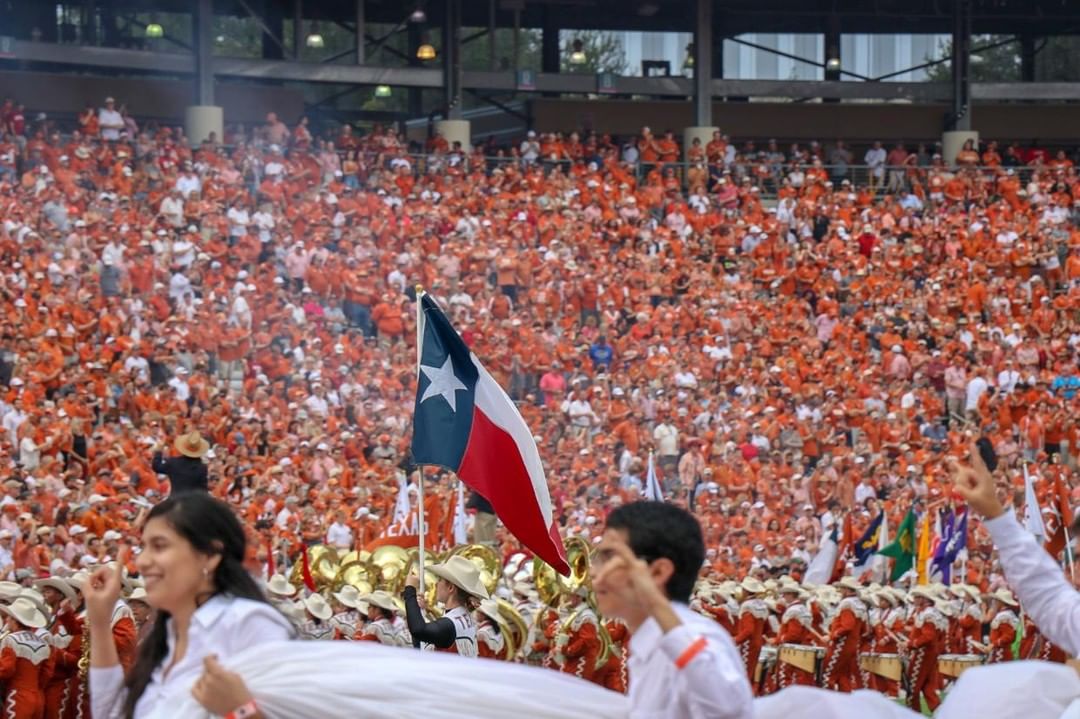 #TexasTuesday #TexasFlag #CottonBowl #TexasHistory
