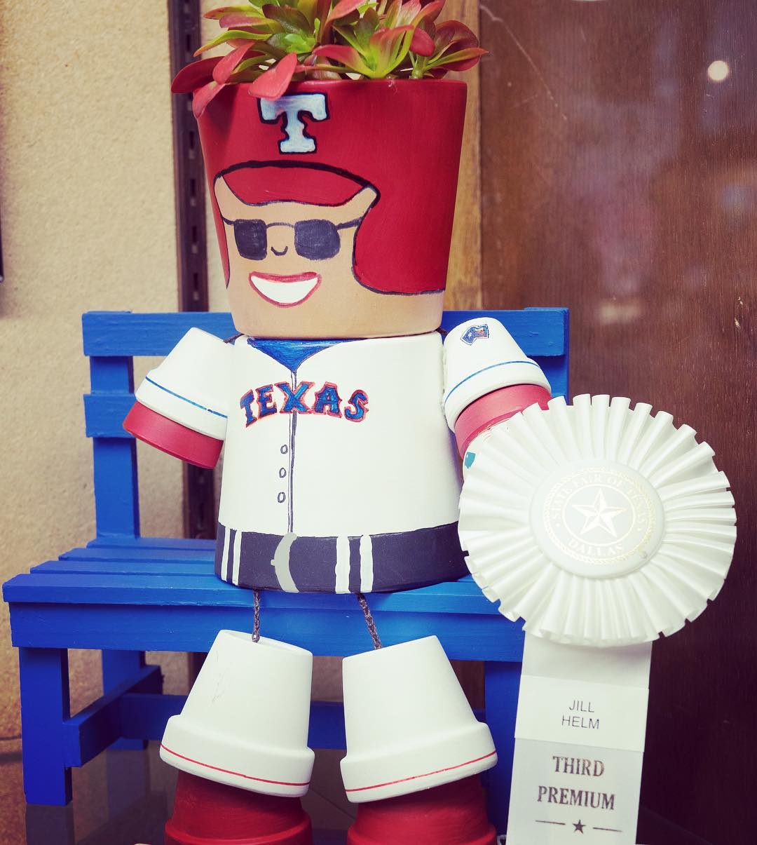 ‪It’s almost game time! Check out this @Rangers inspired Creative Arts winning entry from 2017! #BigTex Make 2019 the year you win a @StateFairOfTX ribbon! 🤠