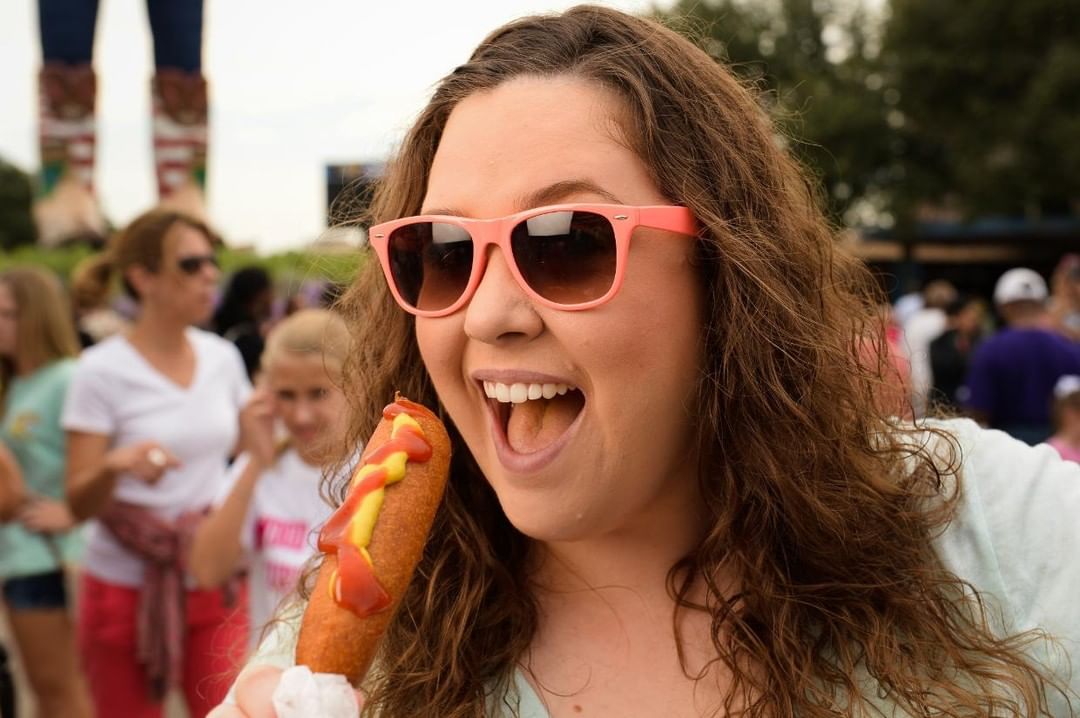Today is #NationalSomethingOnAStickDay so #TBT to enjoying all those favorite #FairFood items on a stick! Of course, we had to highlight the Fairgoer favorite- a good ol’ Corny Dog on a stick! #BigTex #StateFairofTX