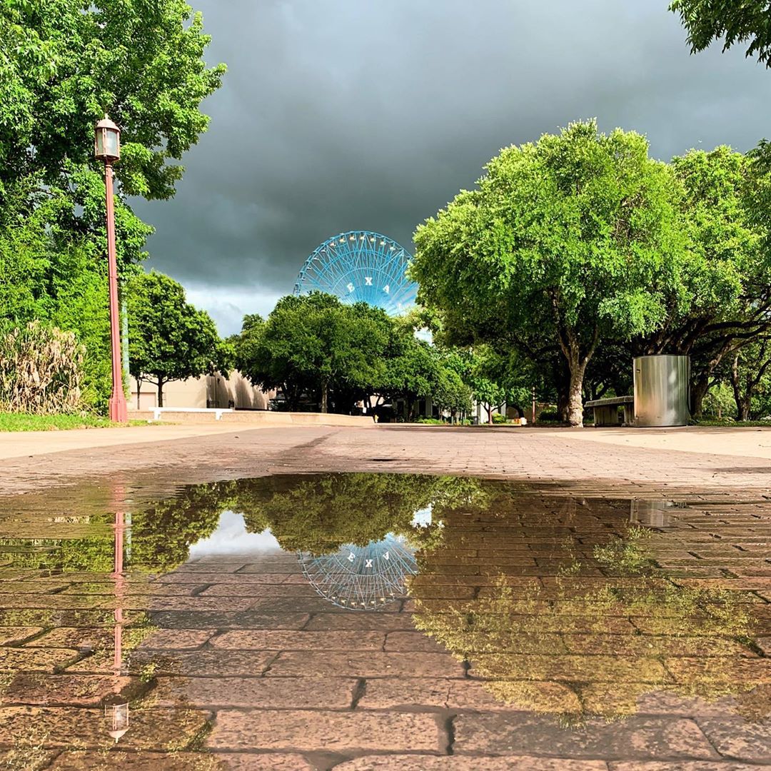 Getting all the rain out of the way now, so in 113 days we can enjoy 24 days of beautiful Texas weather at the @statefairoftx! 😍🤠👏🏽🎡🌦 #TexasStar #BigTex