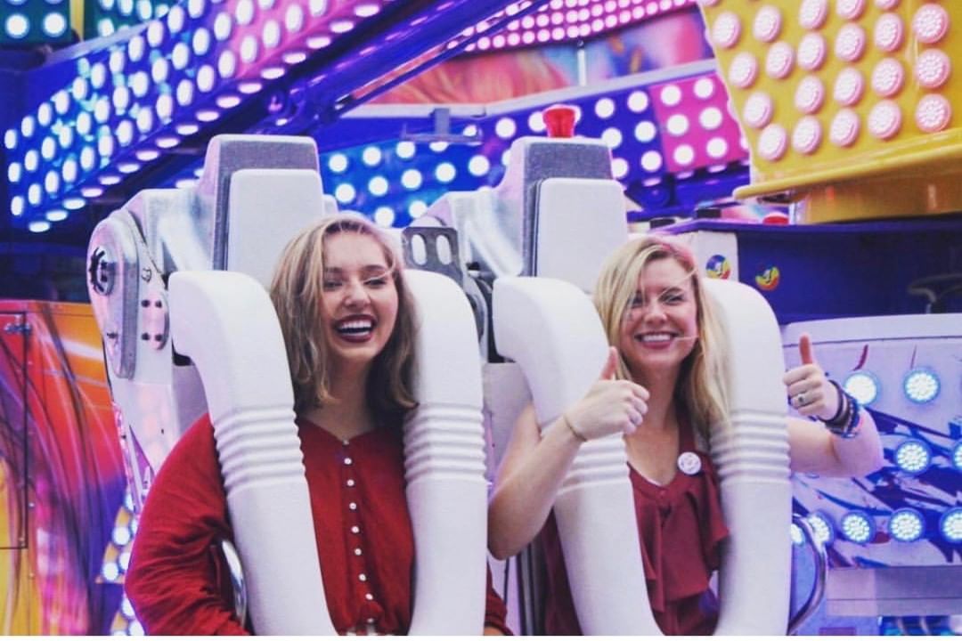 #MidwayMonday is getting closer and closer, we can’t wait to create (Midway) memories! 😊🎡🎢 #SFTMidway #StateFairofTX #MondayMemories #Repost 📸:olivia.kubes
